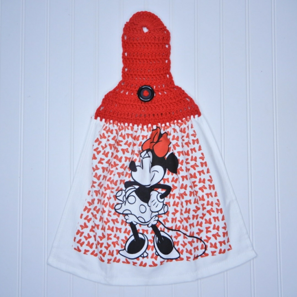 Minnie Crochet Top Towel